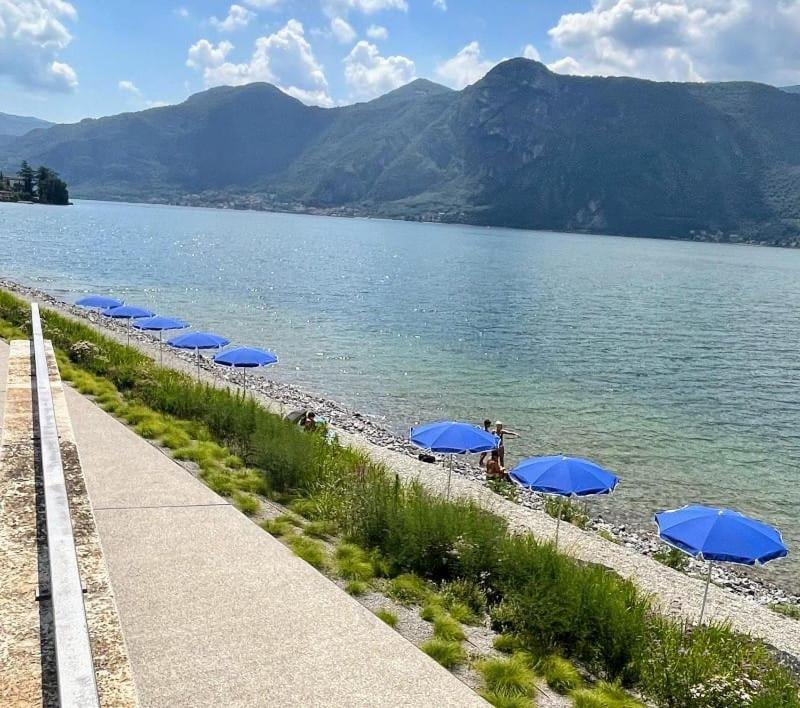 B&B-Foresteria Casa Della Musica Lake Como Mandello del Lario Luaran gambar