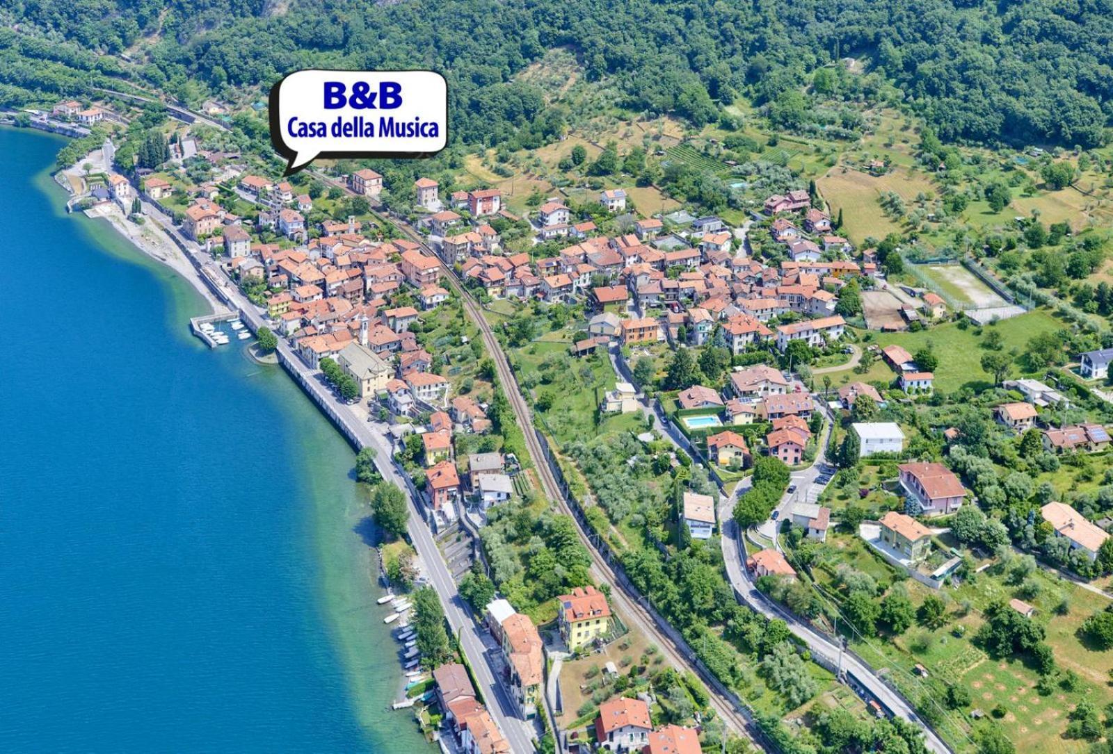 B&B-Foresteria Casa Della Musica Lake Como Mandello del Lario Luaran gambar